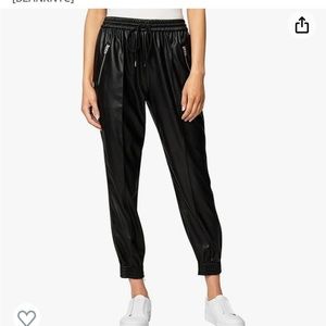 NWT Size 24 BlankNYC Faux Leather Drawstring Jogger w/ Zipper Pockets